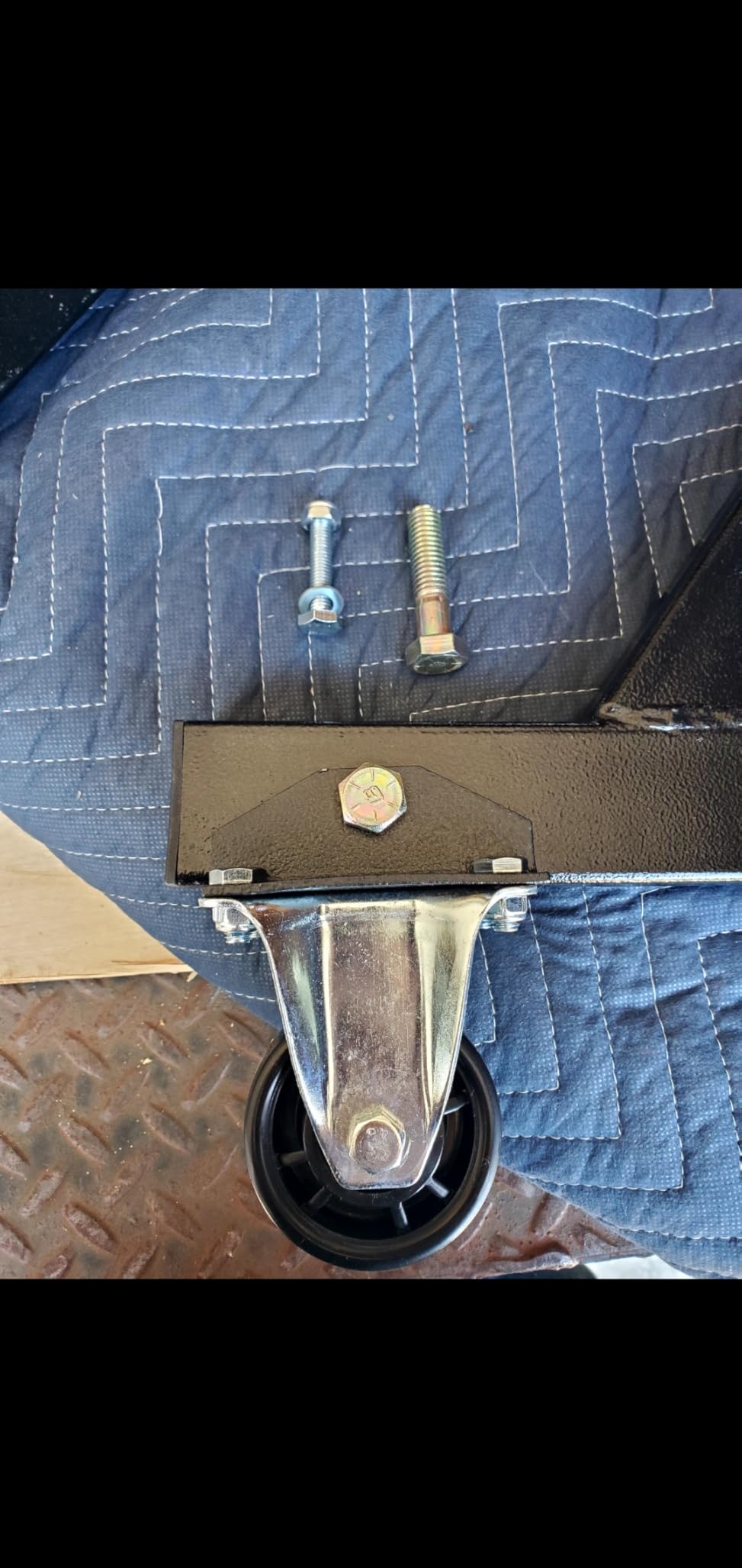 Engine Stand for LS Engines Cradle Compatible with V8 Engine 2 PCS LS Engine Rolling Storage Stand with Swivel Caster Wheels Mounting Tool Support for Engines and Transmissions customer photo 1