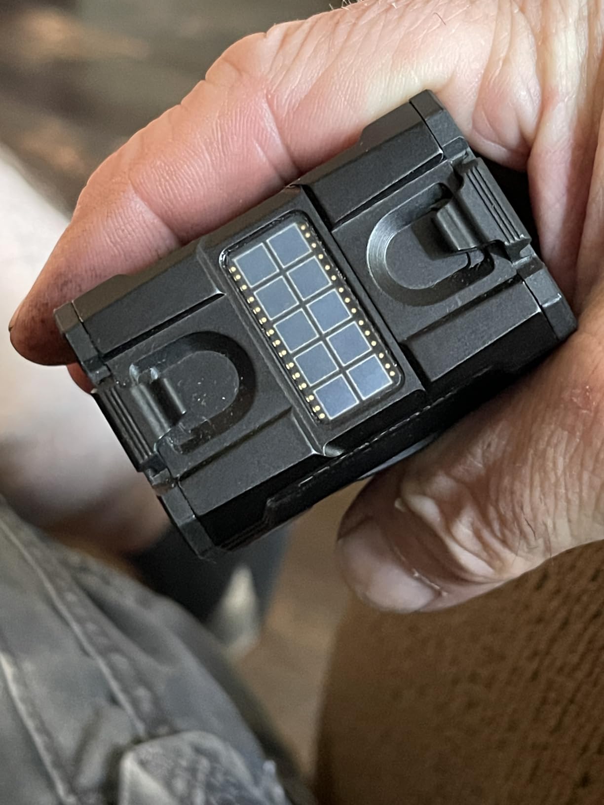 HOLOSUN AEMS X2 PRO/CORE Series 2MOA Dot Multi-Reticle Shake Awake Enclosed Optic customer photo 2
