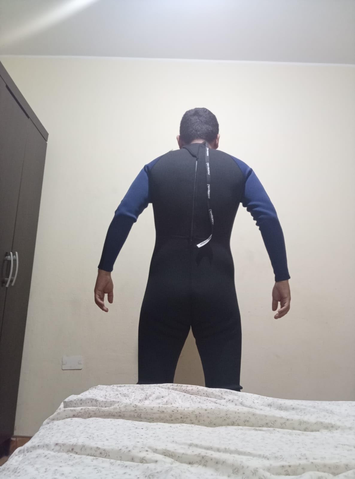 Lemorecn Men's Wetsuit 3/2mm and 5/4mm, Full Wetsuits for Men, Men's 3mm Full Wetsuit Front Zip for Diving Snorkeling Surfing Swimming customer photo 1