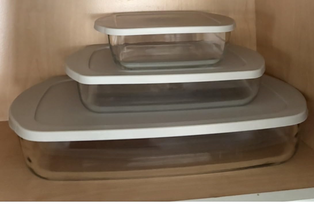 Amazon Basics Glass Baking Dishes with BPA-Free Lids, 6-Piece Borosilicate Bakeware Set, Oven-Safe up to 752 F, Linen Gray customer photo 2