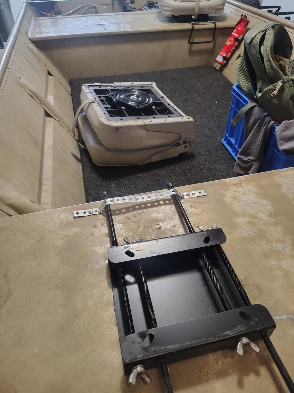 Clamp on Boat Seat Swivel Base Mount Jon Boat Seat Mount Clamp with Swivel customer photo 2
