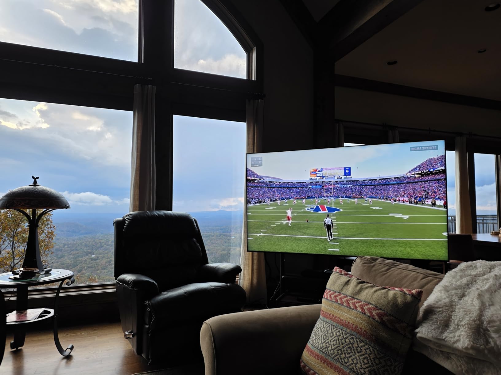 55-Inch Class Neo QLED 4K QN90F Series, Vision AI, Mini LED Smart TV (2025 Model, 55QN90F) Neo Quantum HDR+, Object Tracking Sound+ w/Dolby Atmos, Glare Free, Gaming Hub, Alexa Built-in customer photo 2