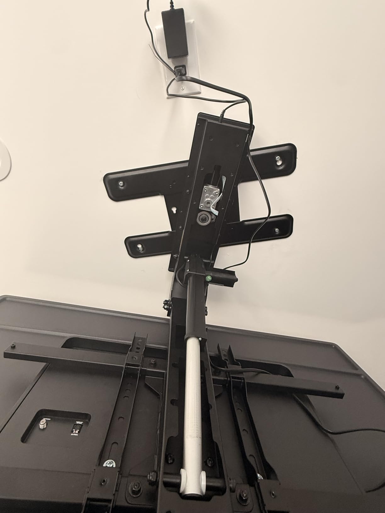VIVO Swivel Electric Ceiling TV Mount, 37 to 70 in Screens, MOUNT-E-FD75C-S | Black, Swiveling, Large Motorized Flip Down, Flat Roof VESA Mount, Heavy Duty Steel, App and Voice Control, Holds 99 lbs customer photo 2