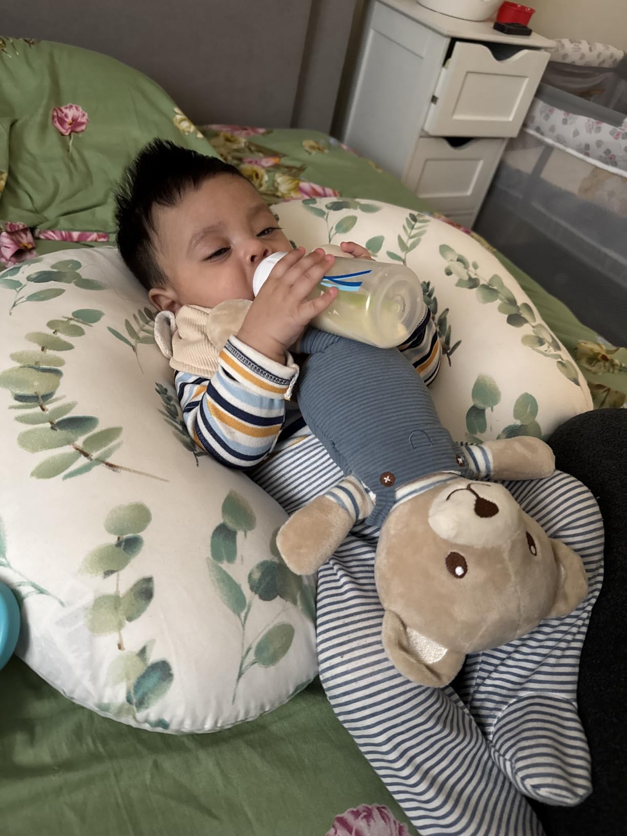 Boppy Nursing Pillow, Luxe Ergonomic Breastfeeding & Baby Feeding Support customer photo 2