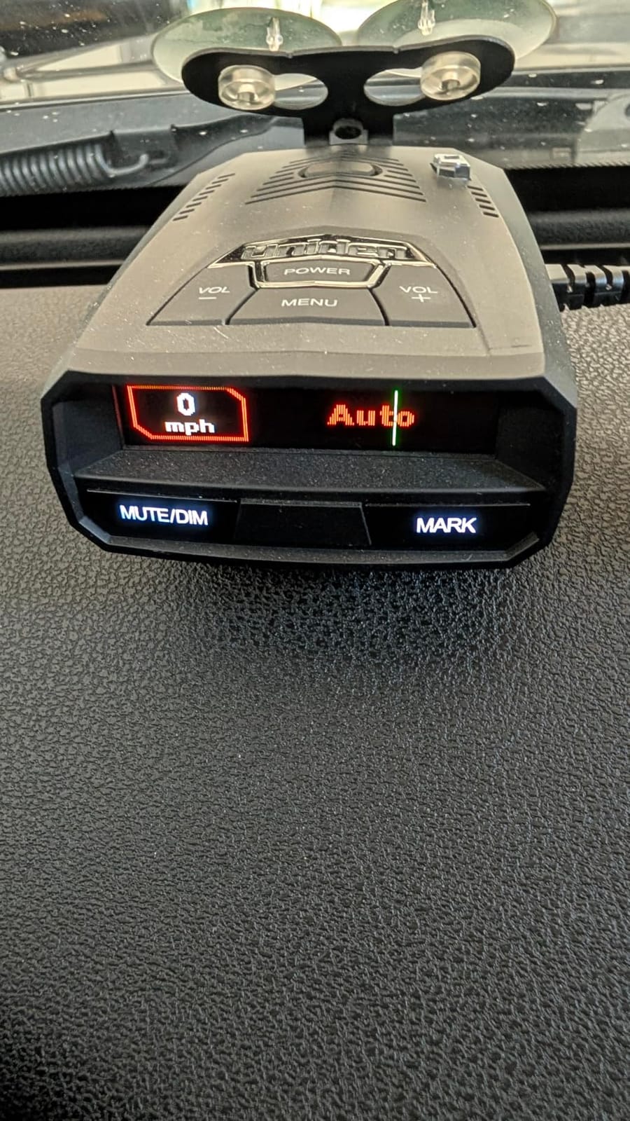 Uniden R4W (new Model) Extreme Long-Range Laser/Radar Detector, Record Shattering Performance, 360° Awareness, Built-in GPS, Wi-Fi, Bluetooth, Voice Alerts, Red Light & Speed Cameras, R/TACH App customer photo 2