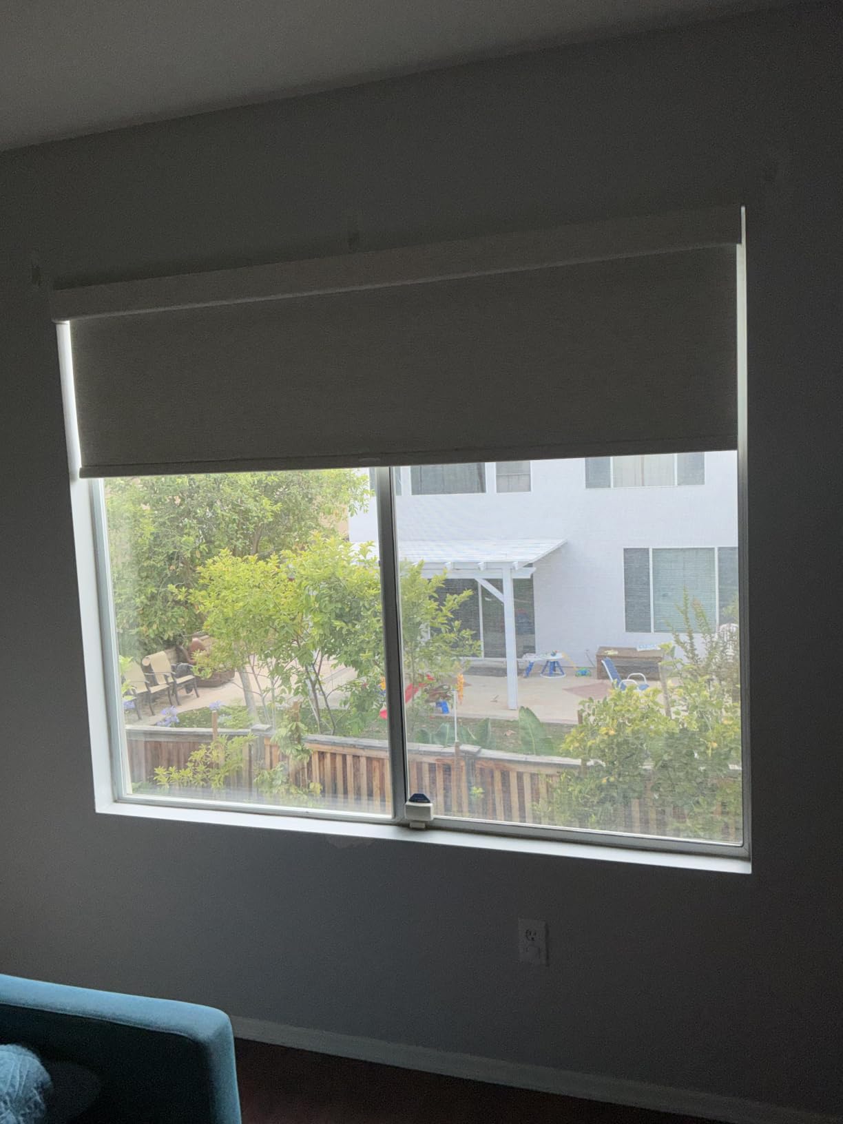 Persilux Blackout Roller Shades for Window Blinds, Cordless, Linen Fabric, Thermal Insulated Fabric UV Protection Shades for Home, Office, Bedroom, Door, Blackout-Cream, 34 1/2