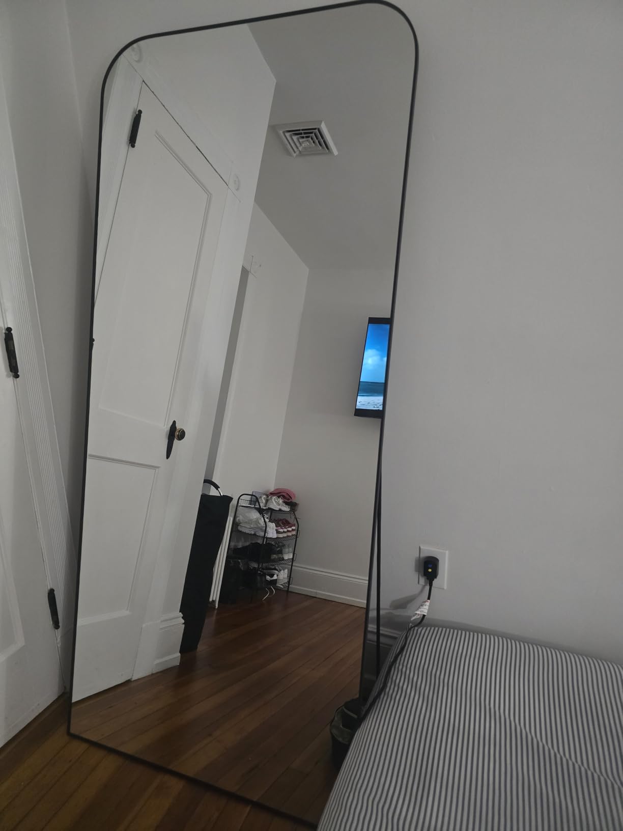 Koonmi Full Length Mirror, 71