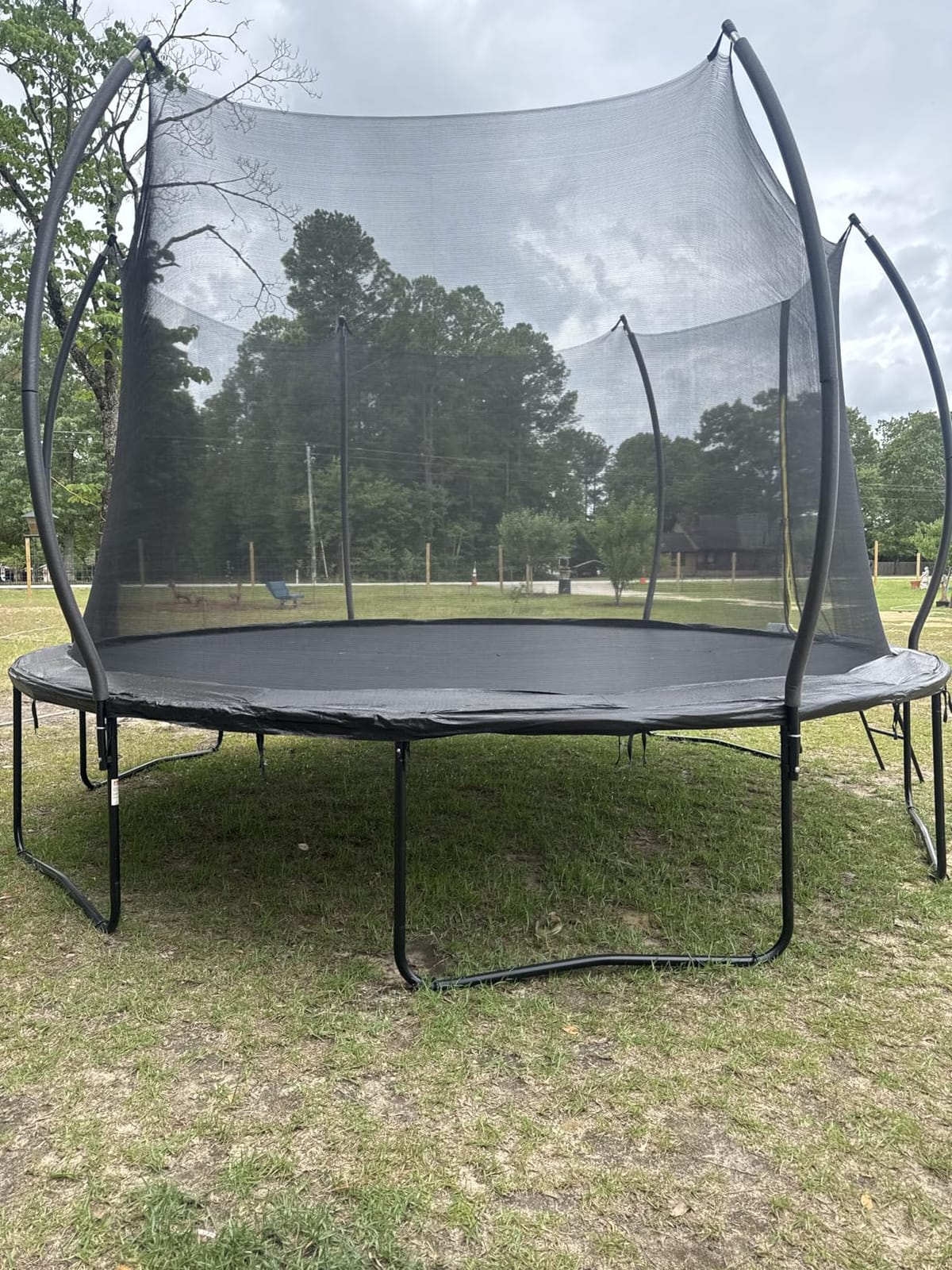 ALTLER Trampoline 12FT 14FT Enclosure Net Outdoor Jump for Kids and Adults Round ASTM Approved Heavy-Duty Bounce Mat with Enhanced Weight Capacity customer photo 2