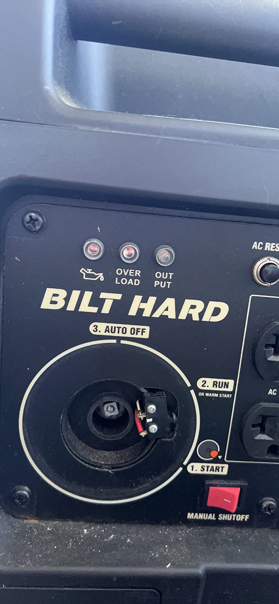 BILT HARD Gas Generator 2500W, 80cc 4 Stroke Quiet Inverter Generator with CO Sensor, Parallel Ready,120V AC Duplex Receptacle and 12V DC Output, Outdoor Generators for Camping, Home Use, 49-State customer photo 2