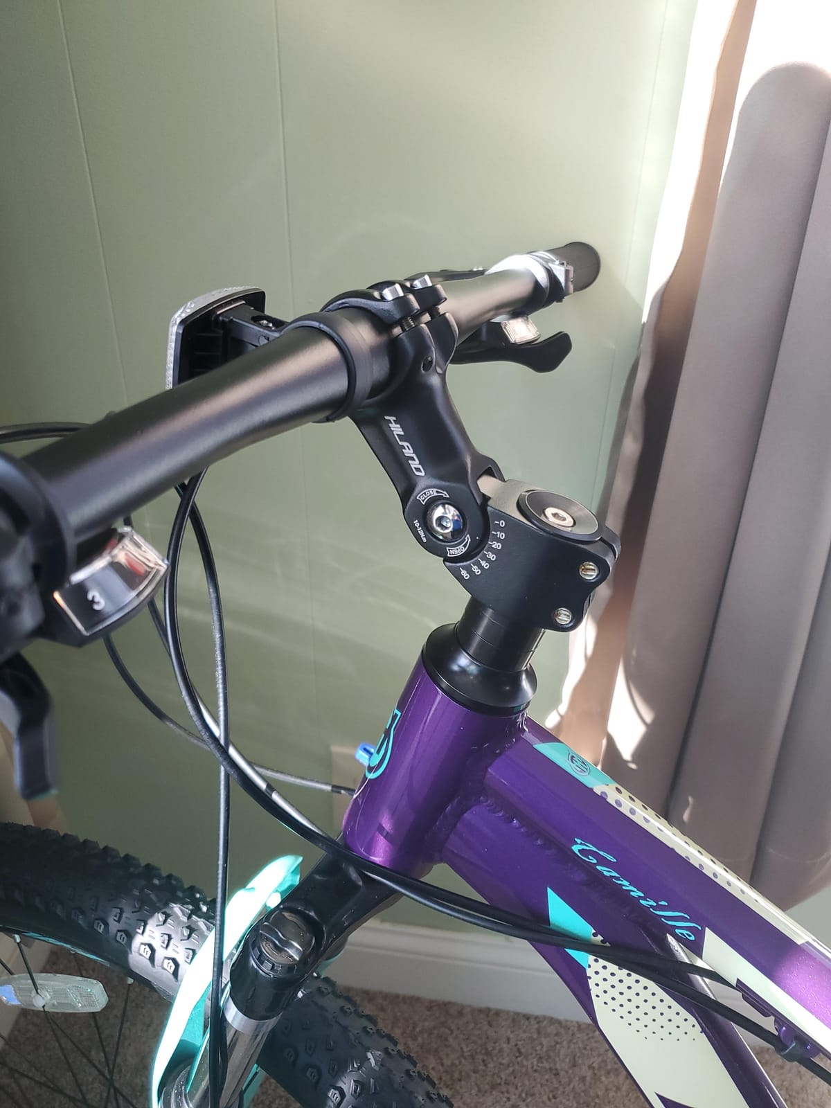 HILAND 26 Inch Womens Mountain Bike, Step-Through Frame, 18 Speeds, Suspension Fork MTB customer photo 2