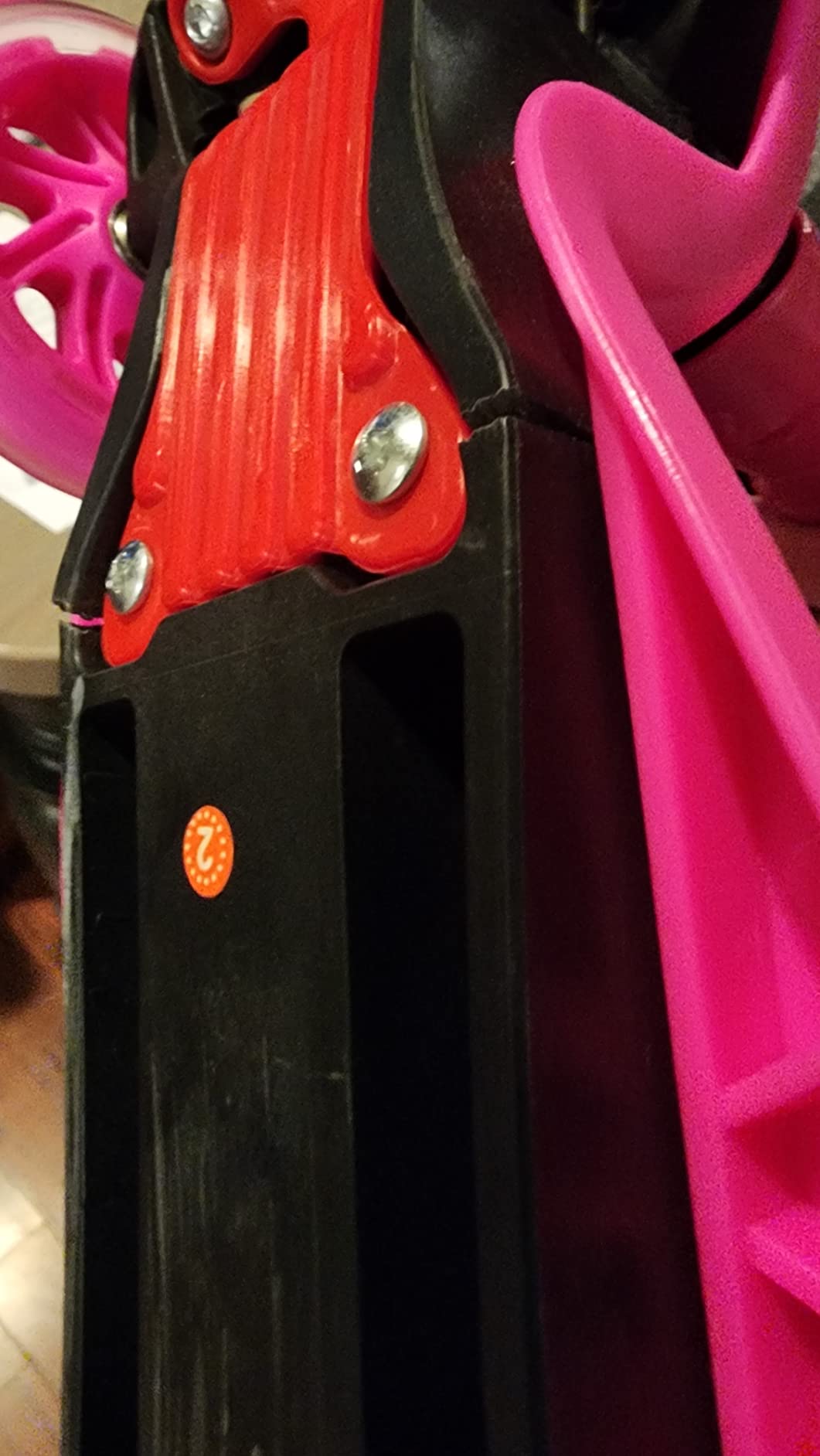 BELEEV Scooters for Kids 3 Wheel Kick Scooter for Toddlers Girls Boys, 4 Adjustable Height, Lean to Steer, Light up Wheels, Extra-Wide Deck, Easy to Assemble for Children Ages 3-12 customer photo 2