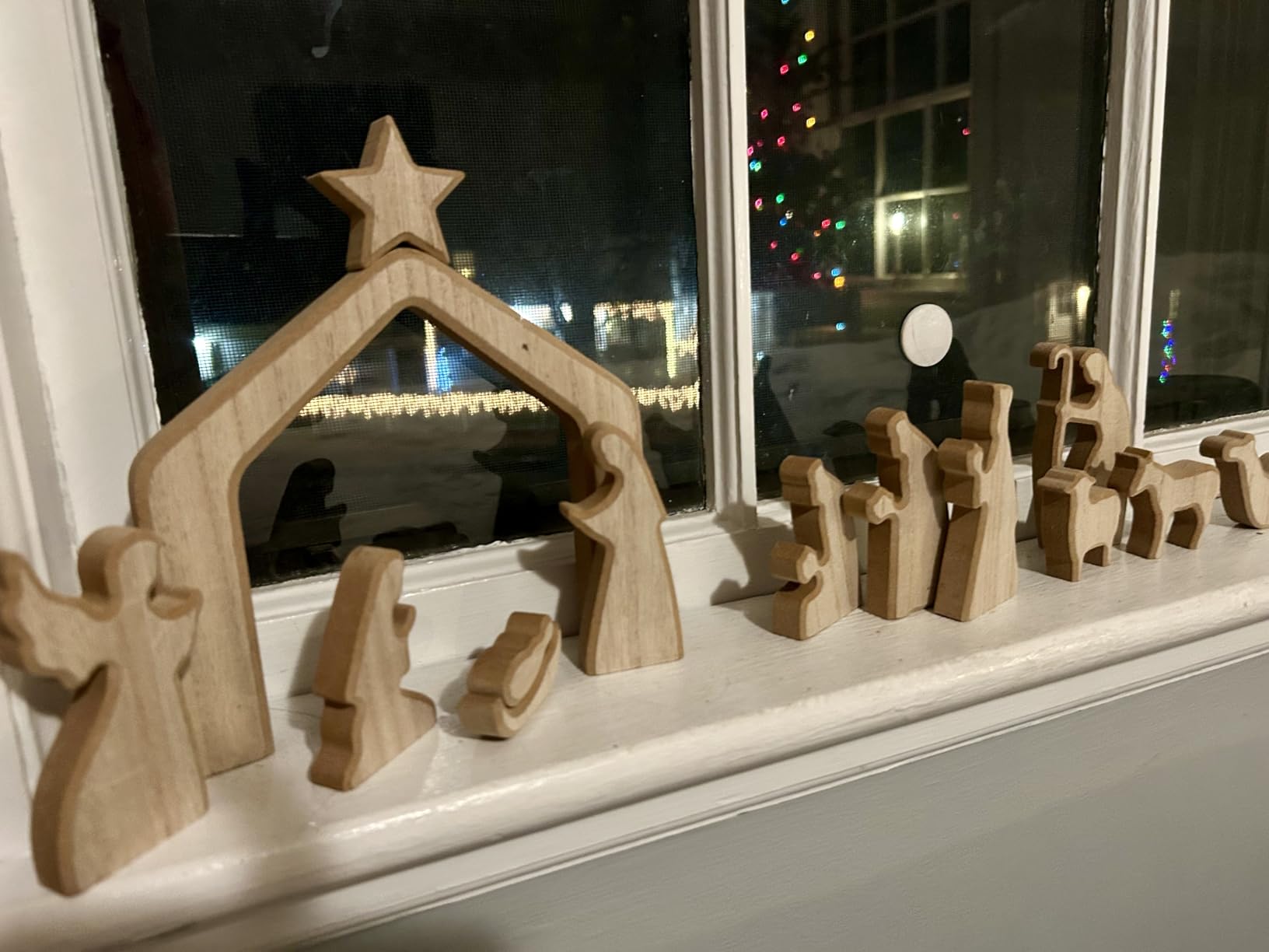 NEROSUN 13Pcs Wooden Christmas Nativity Scene Set customer photo 2