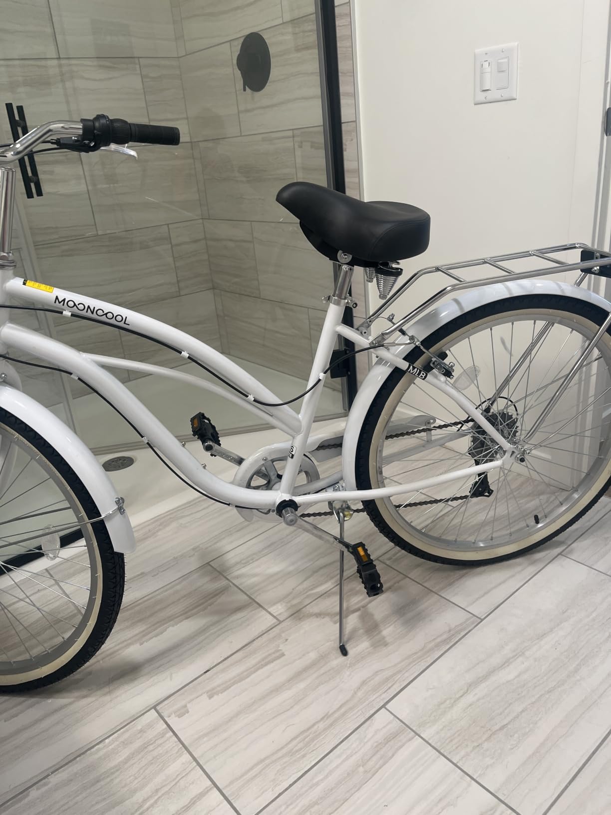 Beach Cruiser Bike for Women and Men, 24/26 Inch 7-Speed Adult Bicycle | Step-Through or High-Bar Frame, Rear Rack, Full Fenders customer photo 1