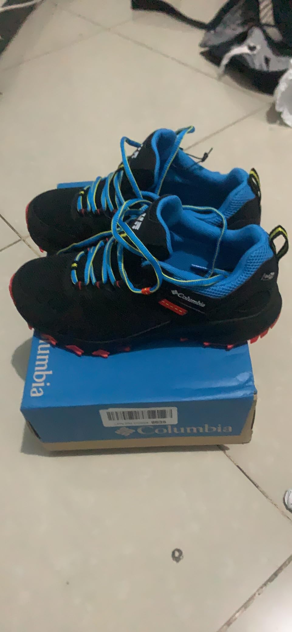 Columbia Men's Peakfreak II Outdry Trail Shoes customer photo 1