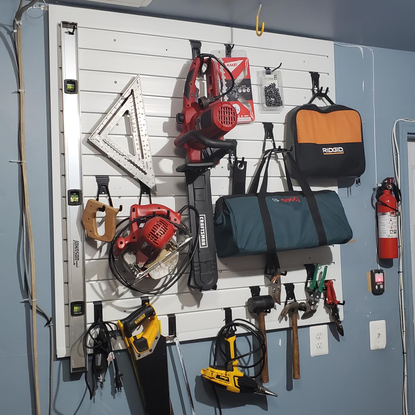 4 x 8 ft PVC Slatwall Panels for Garage Wall Organizer, Black customer photo 1