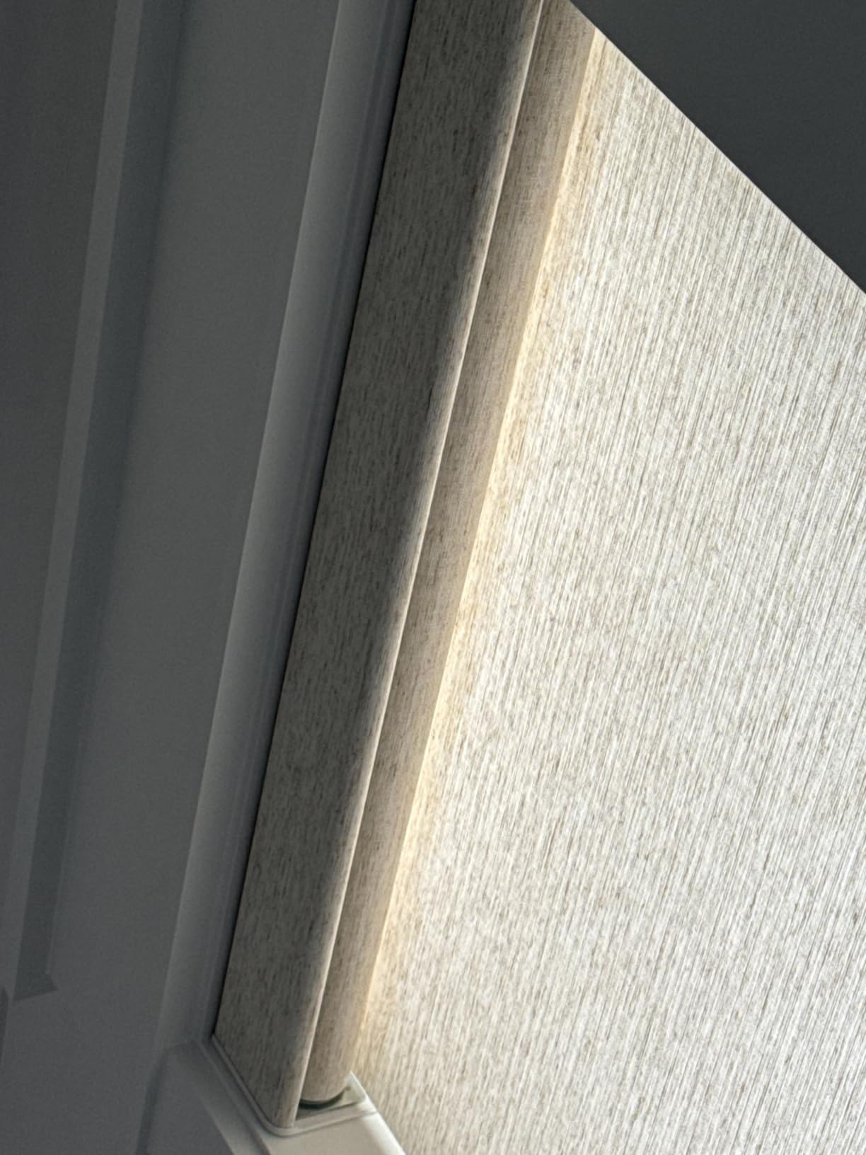 Persilux Light Filtering Roller Shades for Indoor Window Blinds, Cordless, Linen Fabric, Thermal Insulated Fabric UV Protection Shades for Home, Office, Bedroom, Door, Light Filtering-Cream, Custom Size customer photo 2