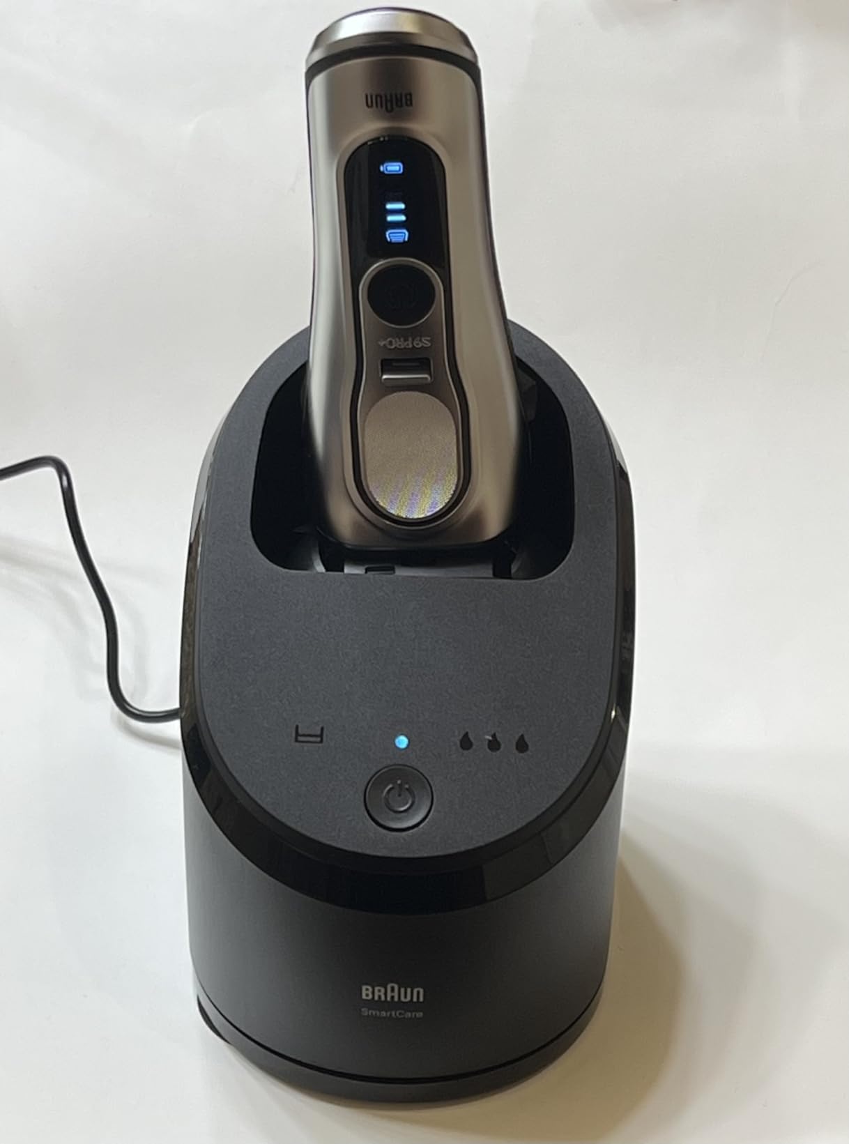 Braun Series 9 PRO+ Electric Shaver for Men, Wet & Dry Foil Razor, 6-in-1 SmartCare Clean & Charge Center, Built-in Precision ProTrimmer, ProComfort Attachment, Travel Case, Silver 9697cc customer photo 2