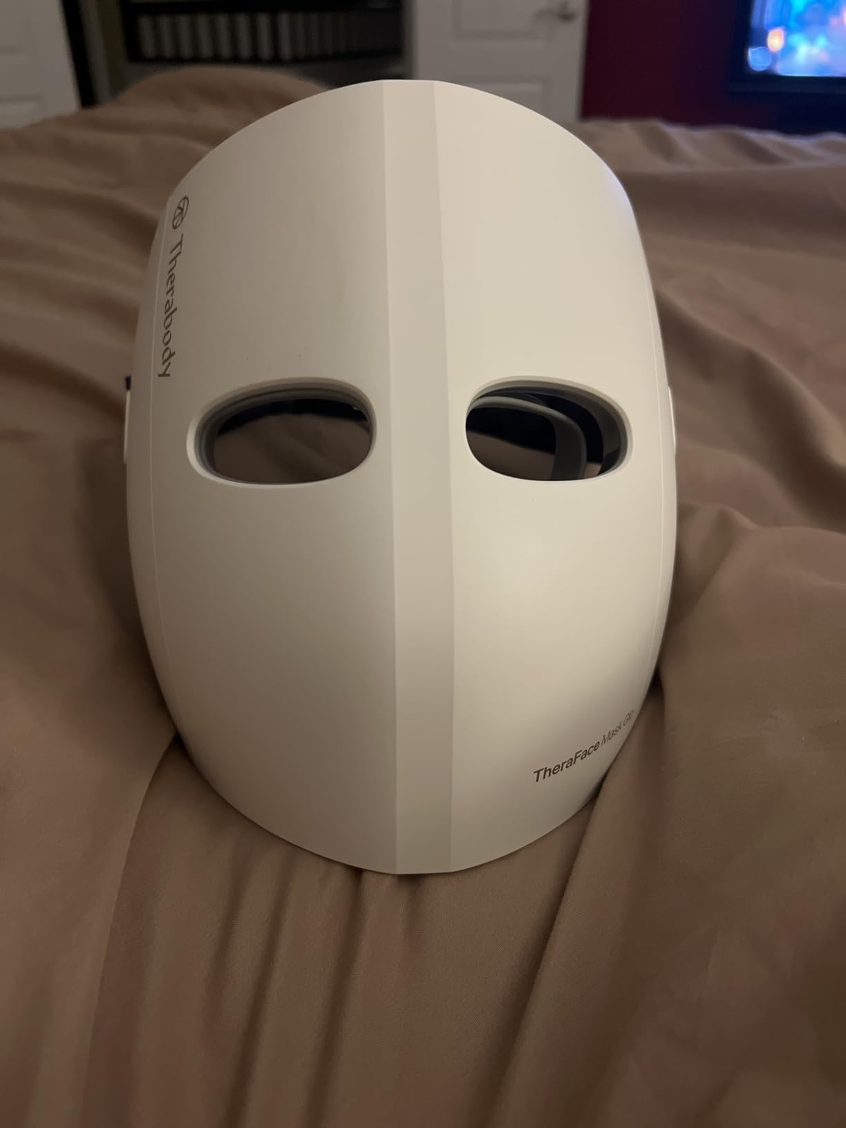 TheraBody Therabody Mask Glo - Cordless LED Skincare Face Mask with Red/Blue/Infrared Light & Relaxing Scalp Massage for Glowing, Healthier-Looking Skin - FDA Cleared customer photo 2