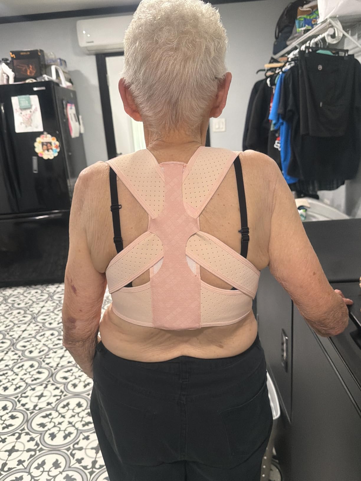 Posture Corrector for Women Back Brace Shoulder Straightener Pink, M/L customer photo 2