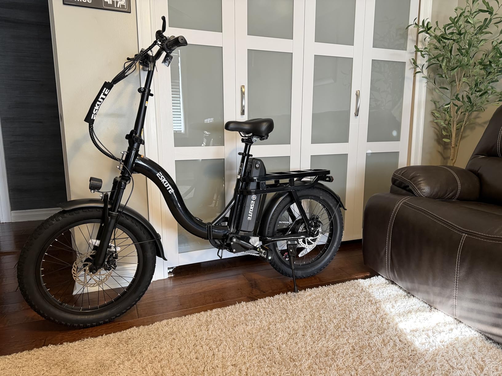 ESKUTE Electric Bike for Adults – 1200W Peak Motor, Folding 20x3 Fat Tire E‑Bike, 48V 13Ah Battery, Step‑Through Cargo Fold Ebike, NFC Unlock, 20+ MPH, 7‑Speed, Up to 55 Miles customer photo 2