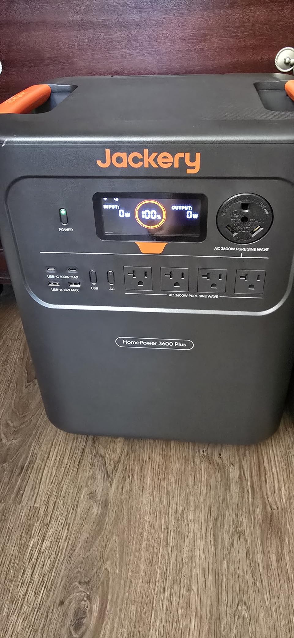 Jackery HomePower 3600 Plus Power Station, 3584Wh, 3600W AC Output customer photo 1