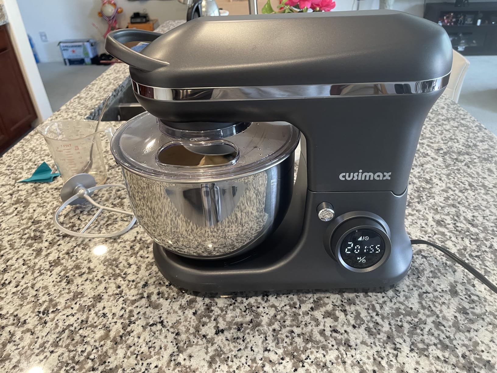 Stand Mixer, CUSIMAX Kitchen Mixer with Digital Switch Control, 650W | Adjustable Timer & Speed, Tilt-Head Dough Mixer with 5-Quart Bowl, Dough Hook, Mixing Beater and Whisk, Splash Guard customer photo 2