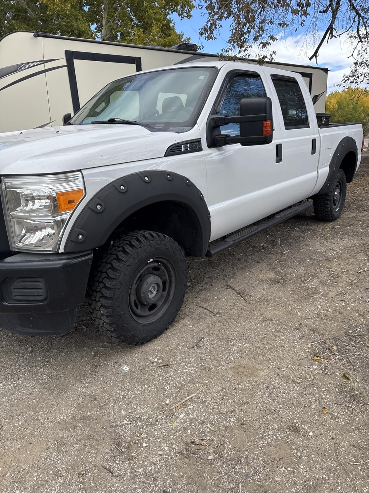 Set of 4 Finalist Terreno M/T LT265/70R17 121/118Q 10 Ply Mud Terrain Tires customer photo 1