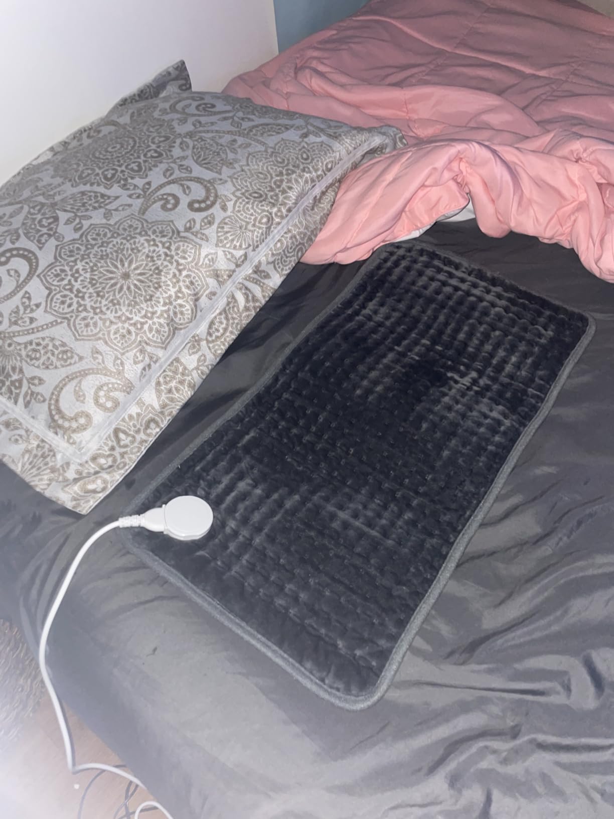 Comfytemp Extra Large Heating Pad for Back Period, 33''x 17'' FSA Eligible customer photo 1