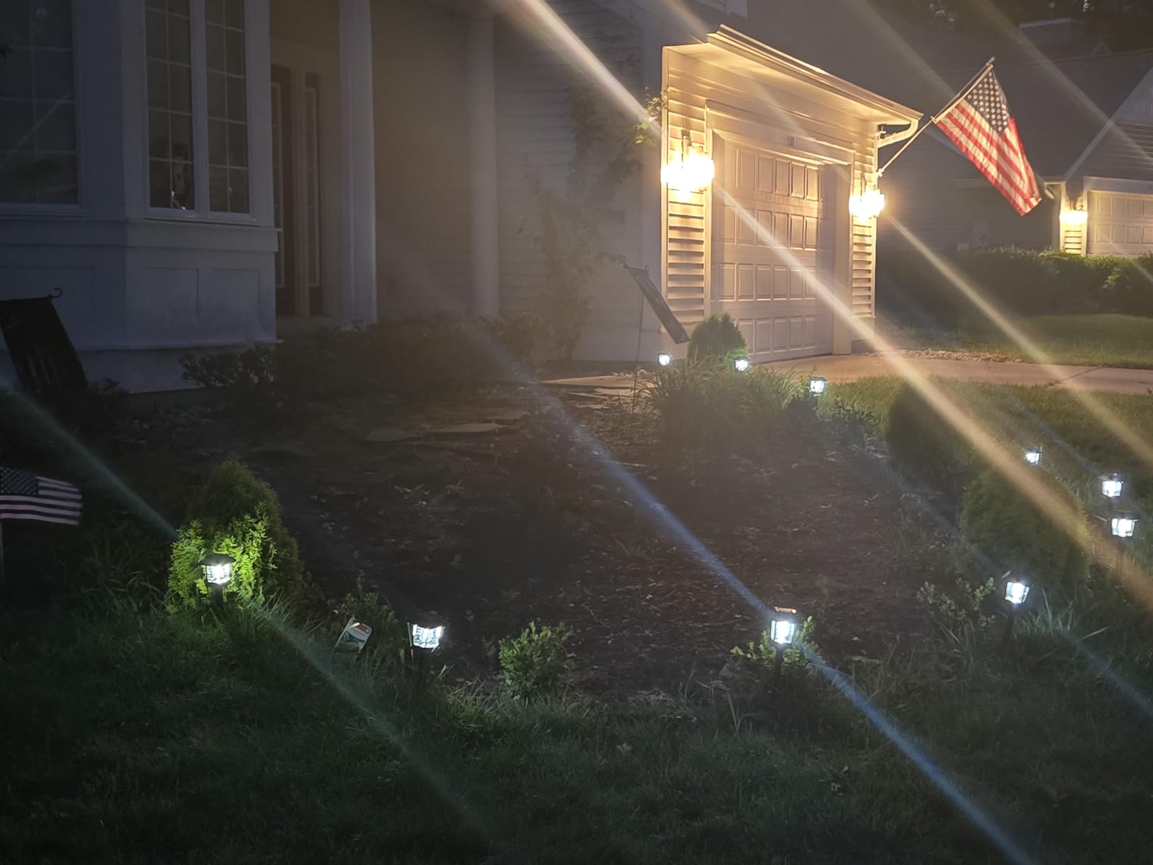 Greluna Solar Pathway Lights Outdoor,12 Pack Cool White 6000K Solar Lights, customer photo 2