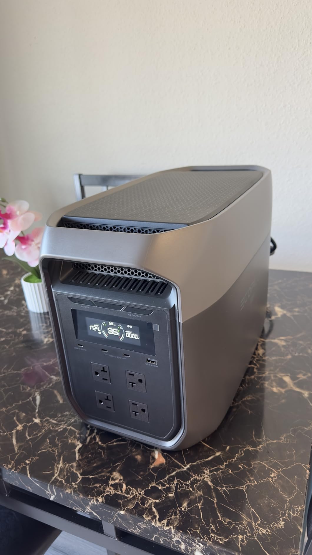 EF ECOFLOW DELTA 3 Max Portable Power Station, 2048Wh LFP Battery, 2400W customer photo 2