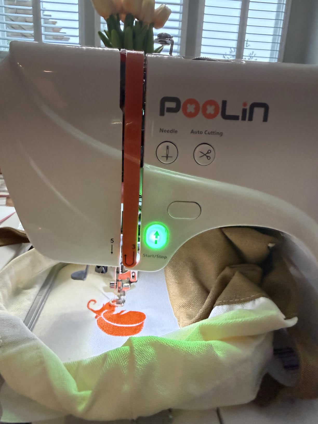 POOLIN EOC05 2-in-1 Embroidery Machine with Sewing, 7