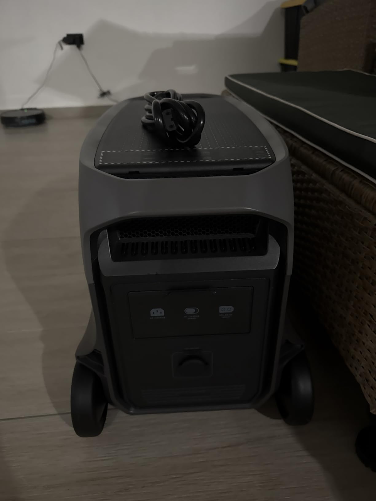 EF ECOFLOW DELTA 3 Ultra 3072Wh Solar Generator with 2X220W Solar Panels customer photo 1