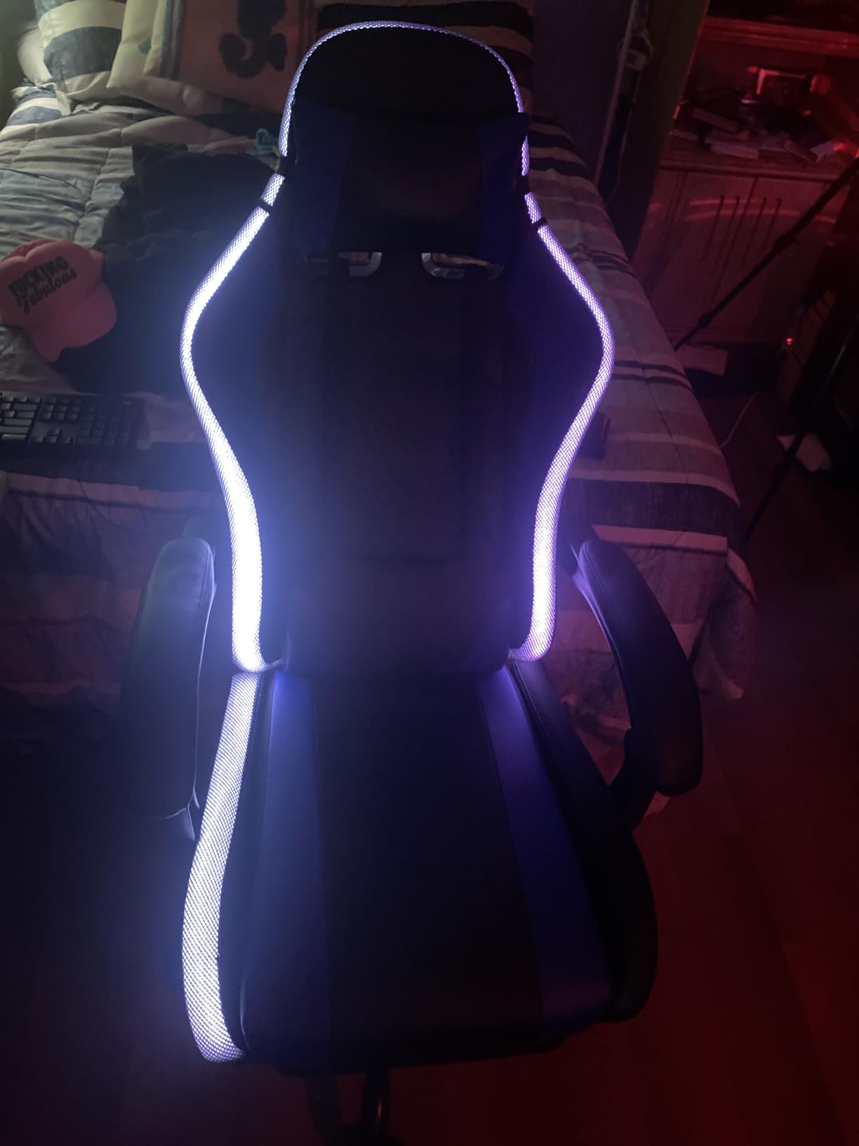 Homall Gaming Chair, Ergonomic PC Chair, Massage Lumbar Support, RGB Lvory customer photo 2