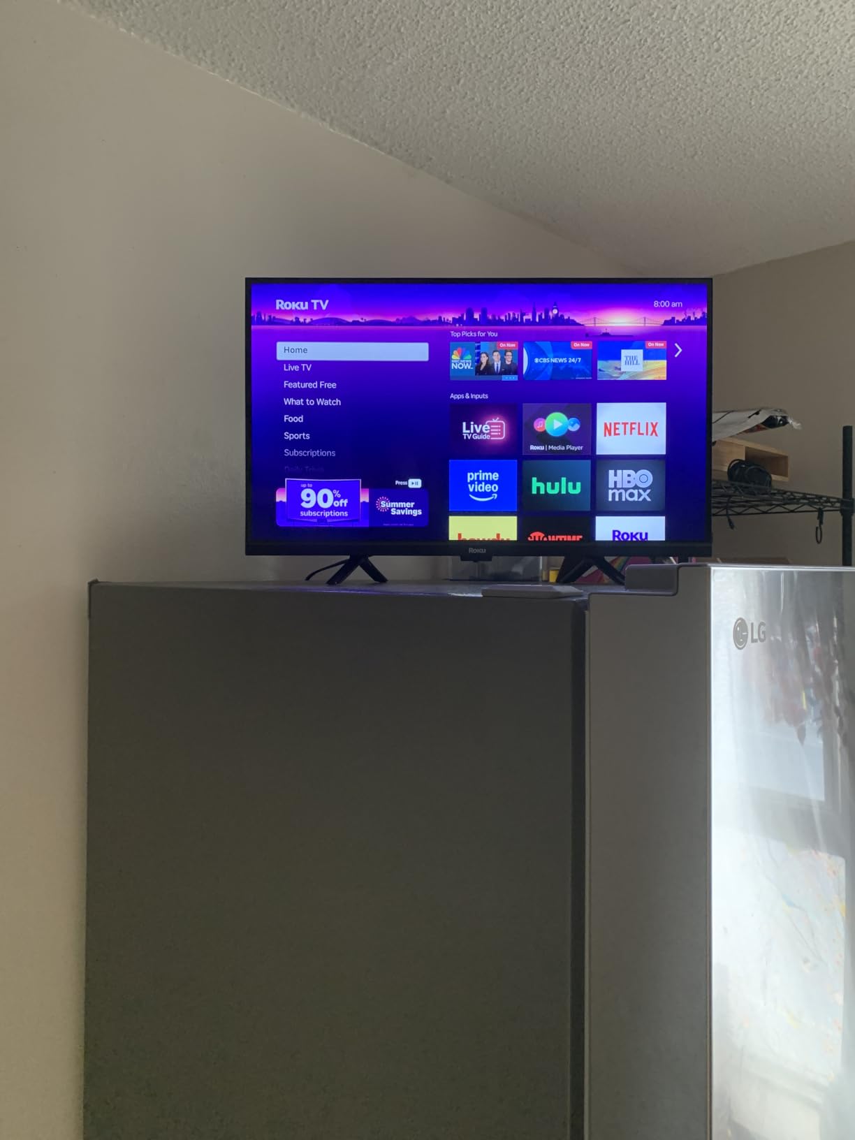 Roku 32-Inch Select Series Smart TV 2026-720p HD TV - RokuTV | Flat Screen LED Television with Voice Remote, Wi-Fi & Bluetooth Headphone Mode - Streaming Live Local News Sports & Movies customer photo 2