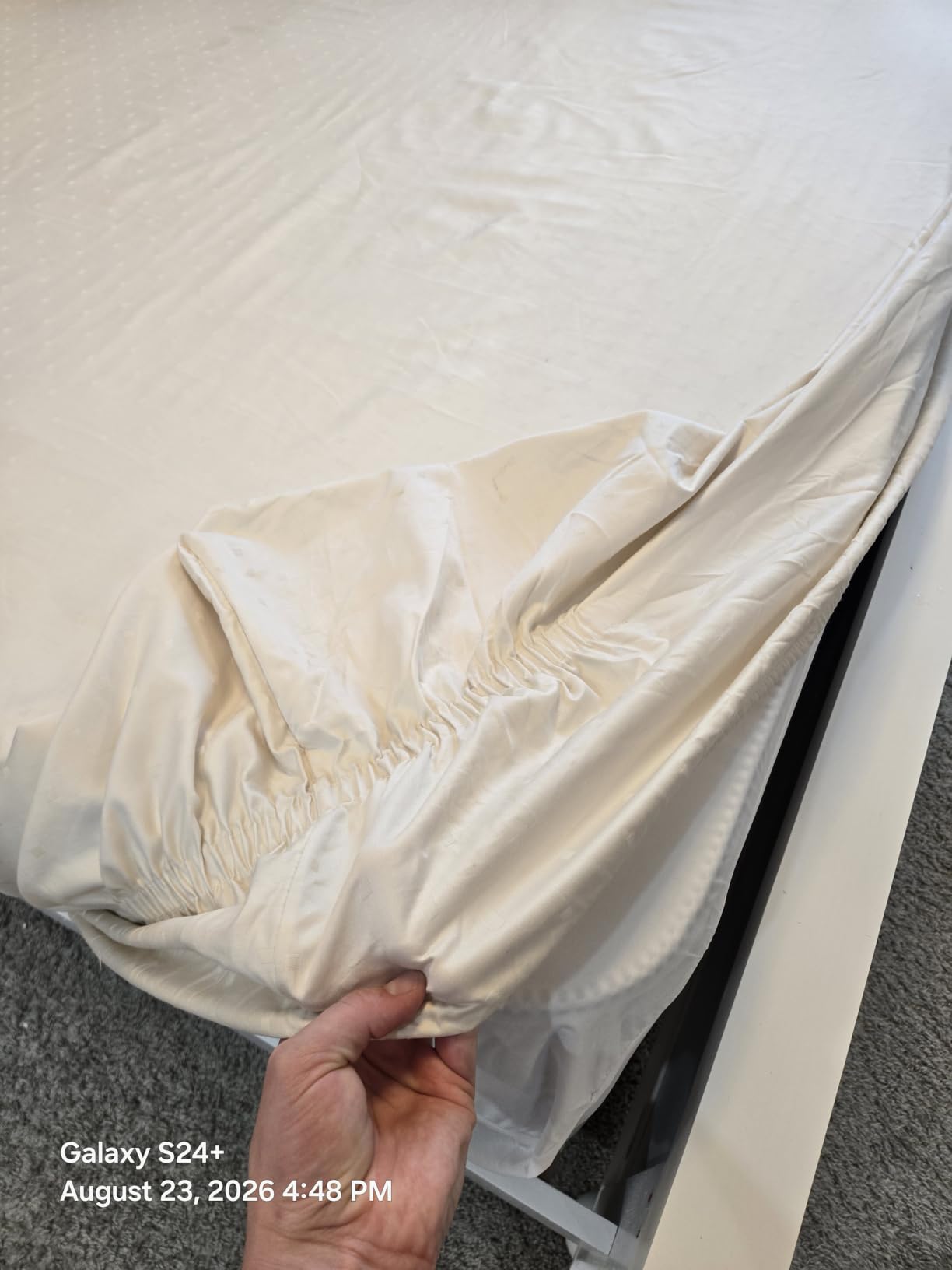 LANE LINEN Cooling Sheets King Size 100% Egyptian Cotton Sateen - Ivory customer photo 1