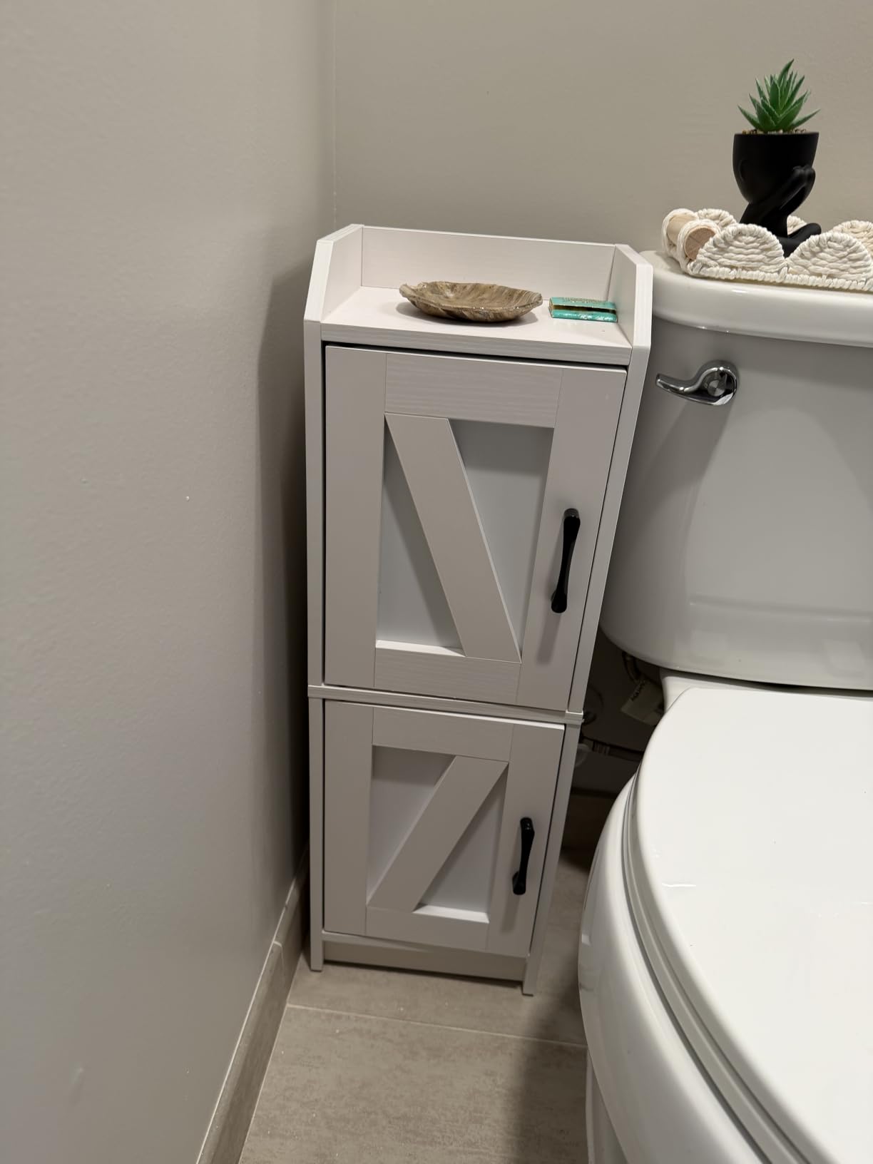 Narrow Bathroom Storage Cabinet with 2 Doors and Shelves, 9.8