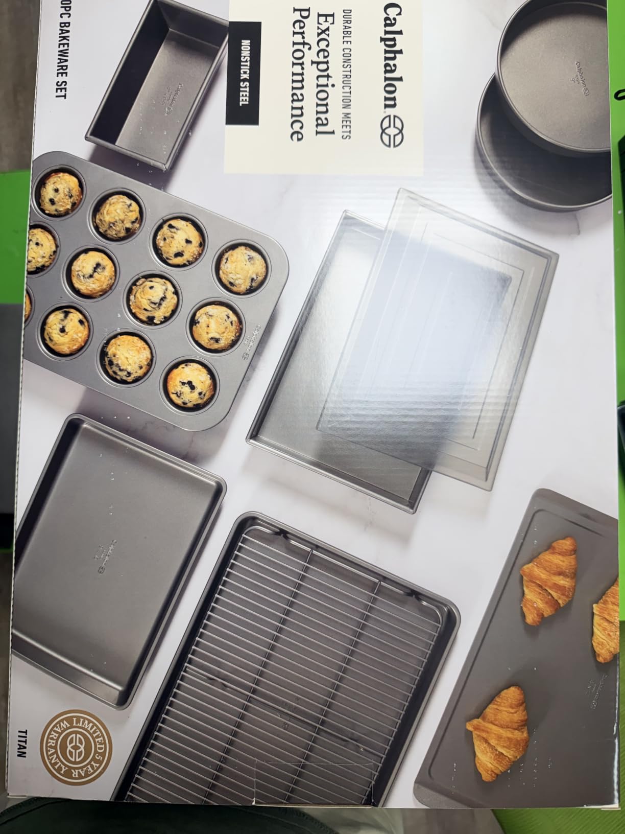 Calphalon Titan 10-Piece Nonstick Bakeware Set, Steel Core PFA-Free Nonstick Coating, Oven Safe, Silver customer photo 2