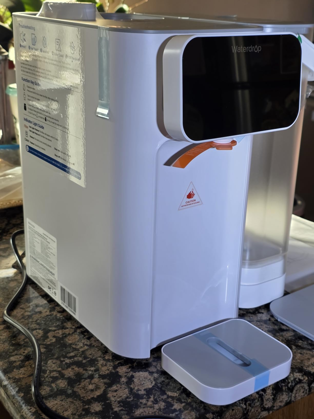 Waterdrop CT01 Countertop Water Filter System, Hot and Cold Water Dispenser | 6-Stage Filtration, Zero Wastewater, 5 Temperature, Instant Hot and Cold Water, Touchscreen Control, No Plumbing Required customer photo 1