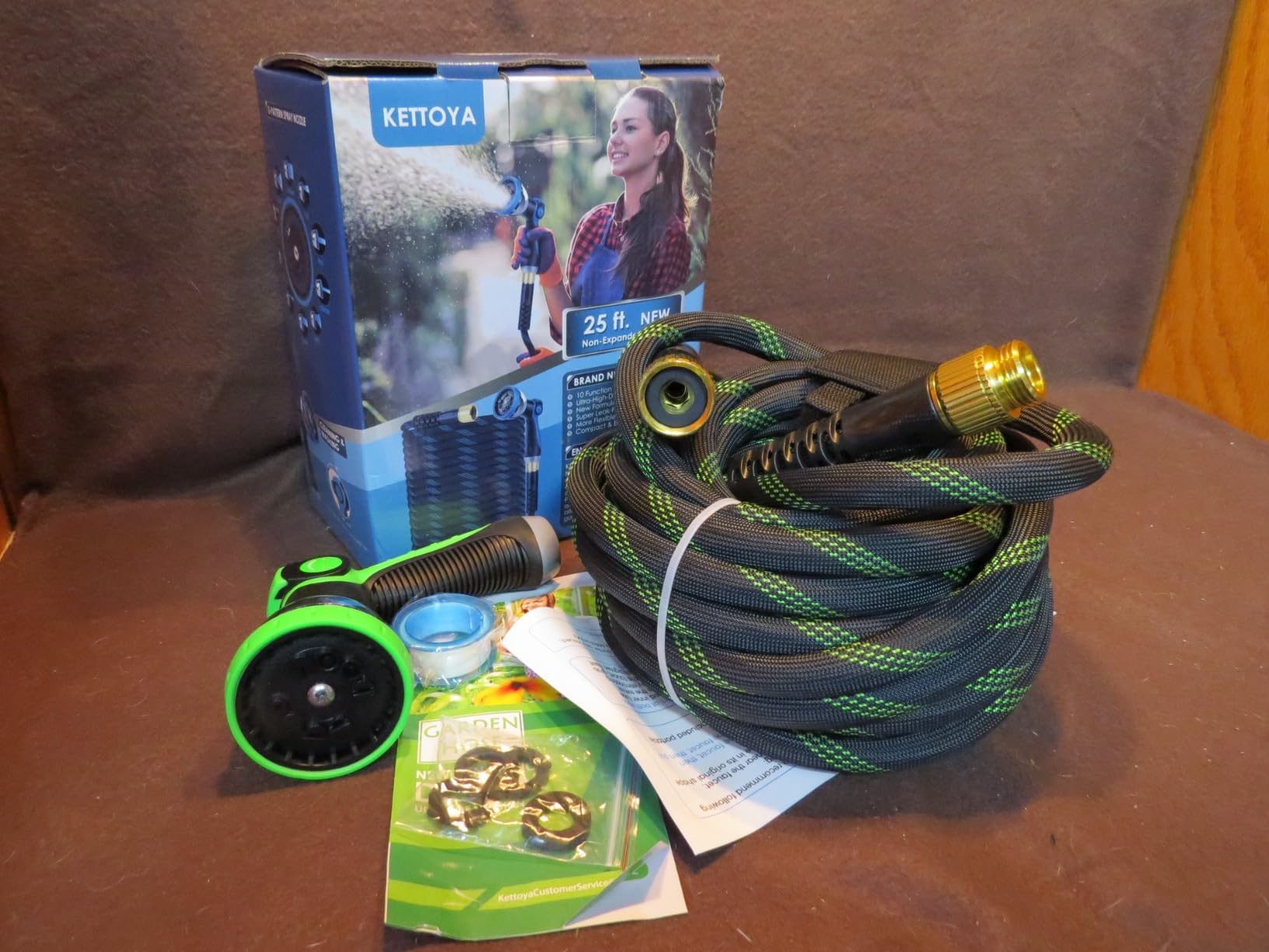 Non-Expanding Garden Hose 100 ft, Kink Free Flexible Water Hose with 10-Pattern Spray Nozzle, Lightweight Hose Pipe, Leak Proof, 3/4