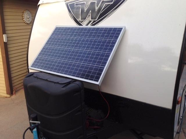HQST 100W Portable Solar Panel, N-Type, 25% Efficiency, IP67 Waterproof customer photo 1