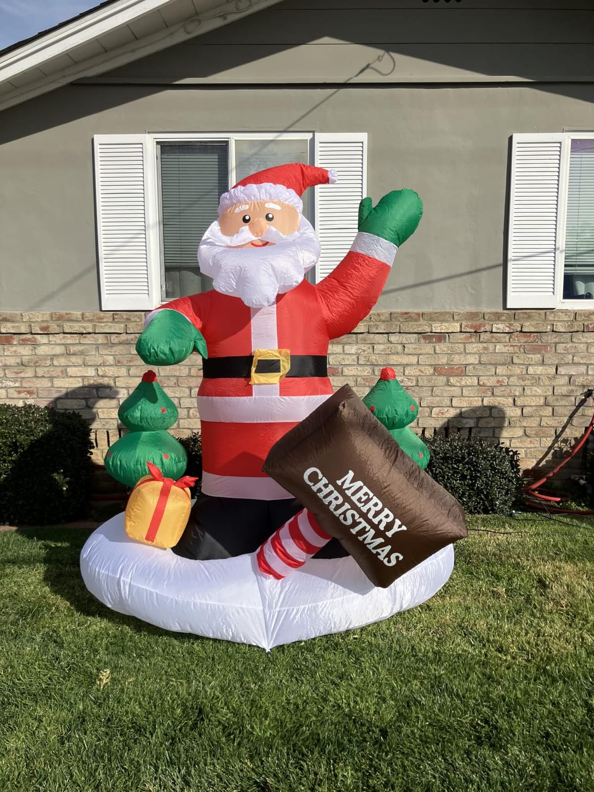 12FT Easter Bunny Inflatable with LED Lights, Outdoor Yard Decoration customer photo 1