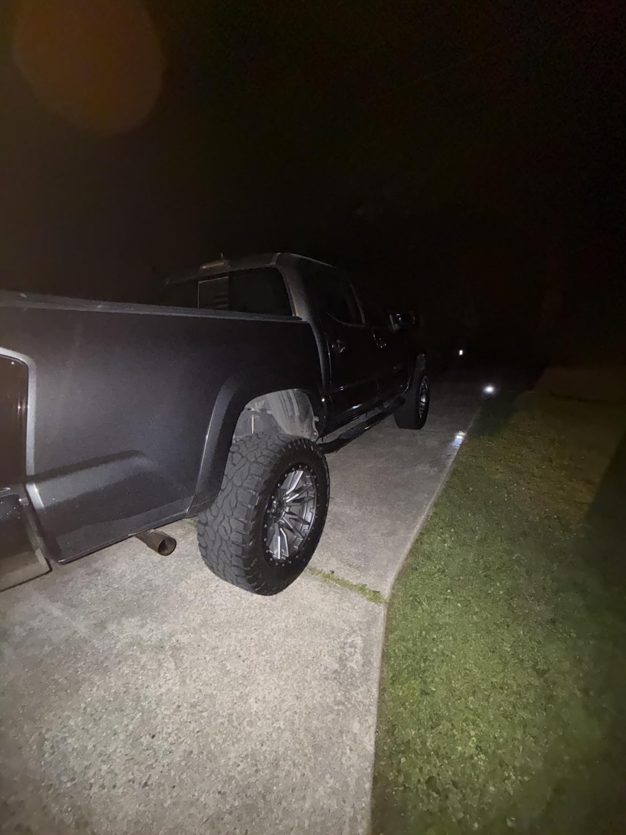 Barkley Rammus X/T All-Terrain Off-Road Radial Tire-265/70R17 115S Extreme Terrain Tire customer photo 1