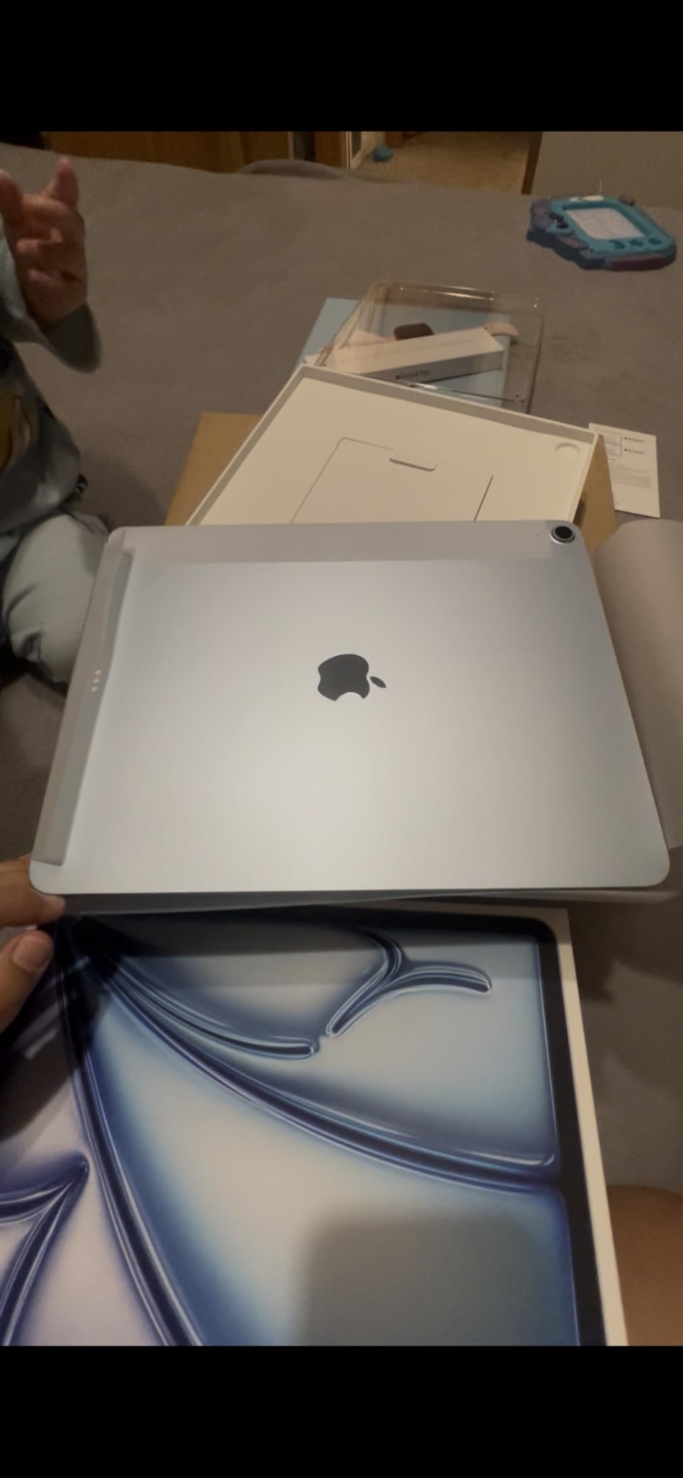 Apple iPad Air 13-inch (M4): Liquid Retina Display, 256GB, 12MP Front/Back Camera, Wi-Fi 7 with Apple N1, Touch ID, All-Day Battery Life — Space Gray customer photo 2