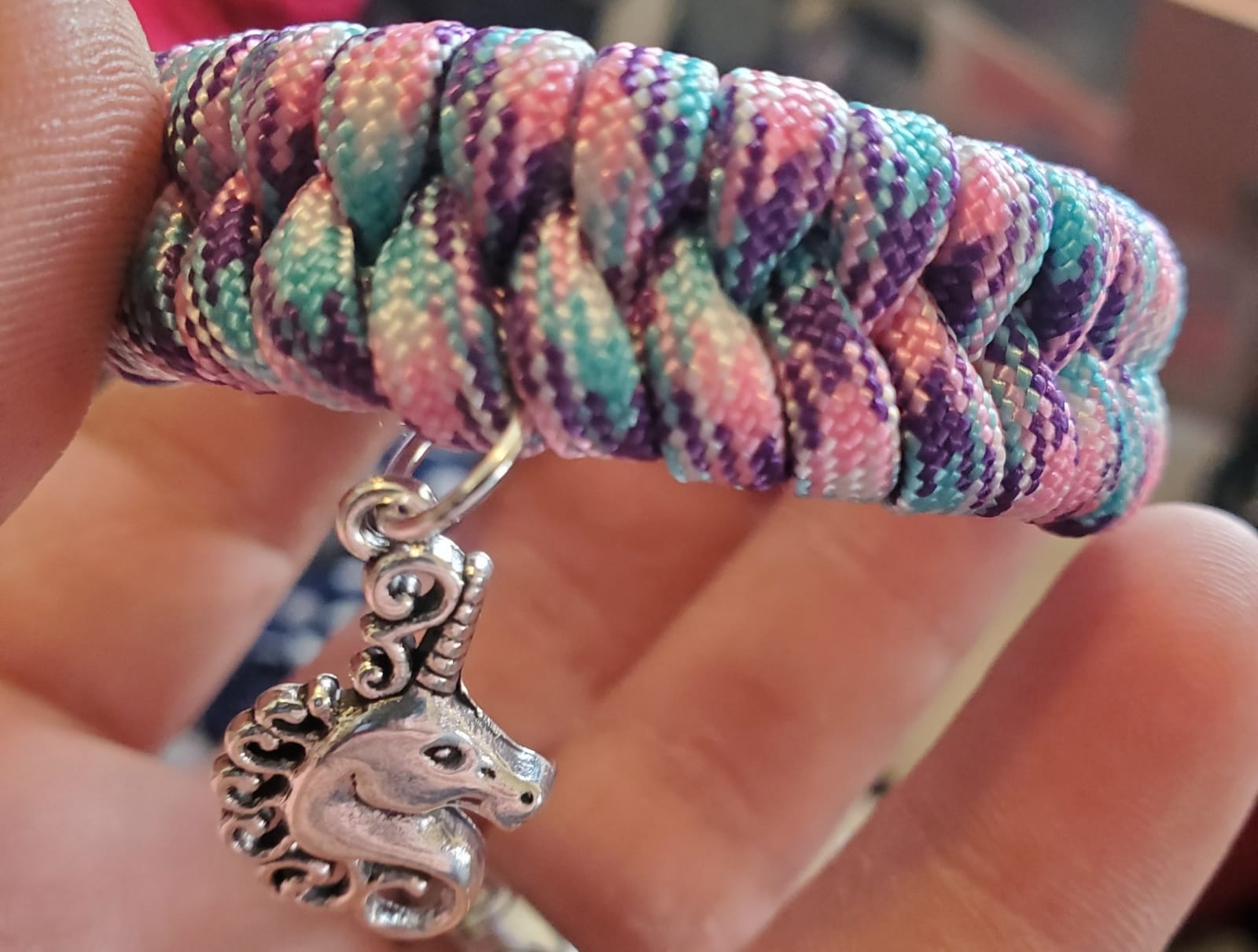 AZZORI Jewelry Making Kit for Adults, Women's Bead Set, 1660 Pcs, 28 Colors customer photo 2