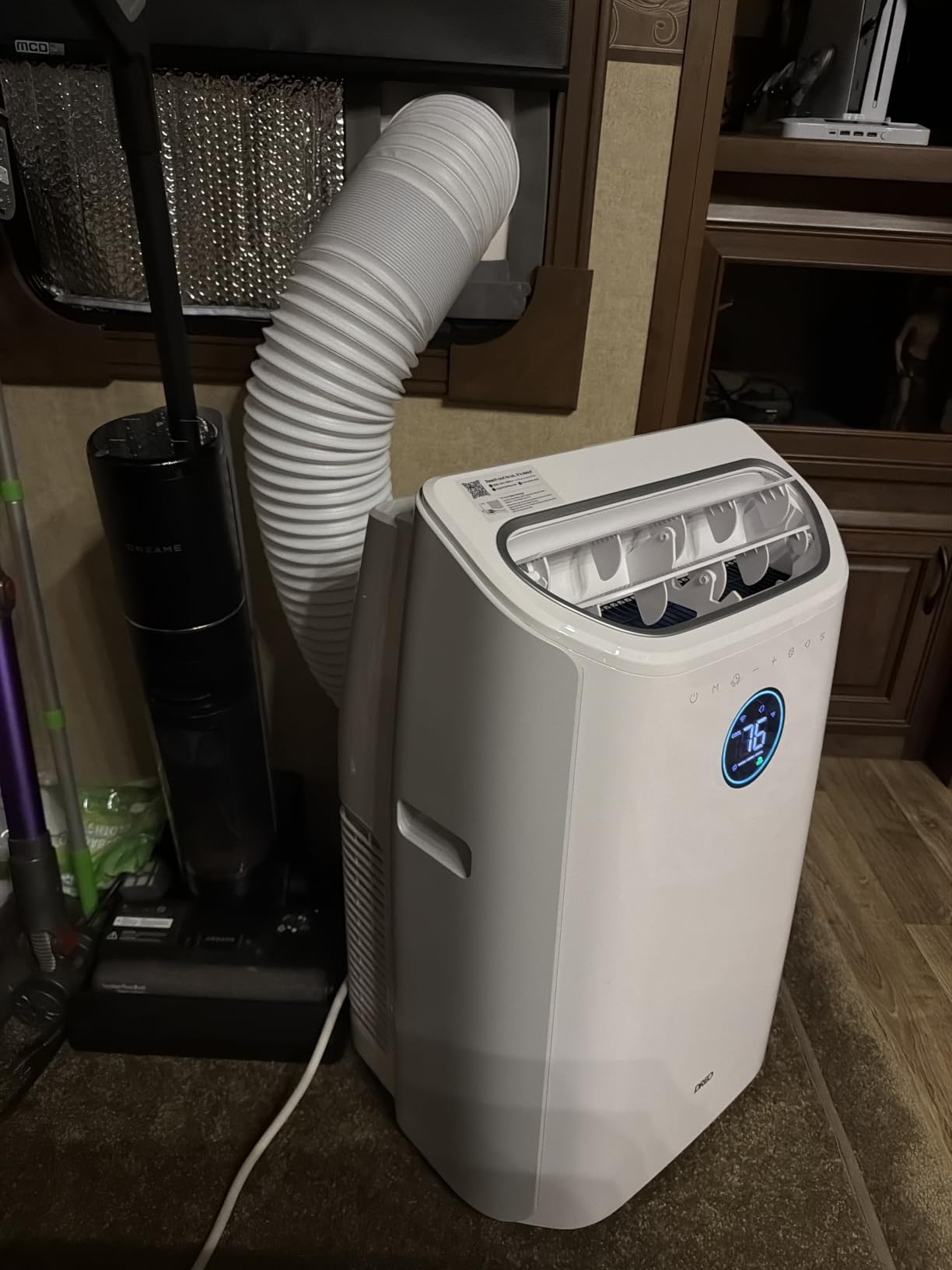 DREO Inverter Portable Air Conditioners,High Efficiency,14000 BTU Dual-Hose customer photo 2