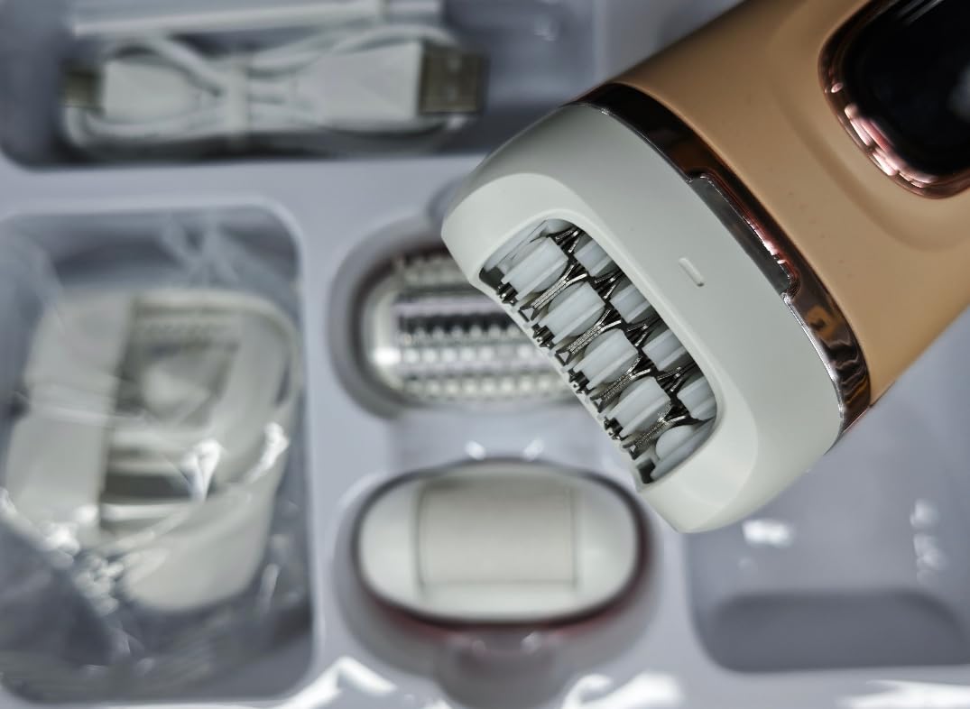 VGR 762 3-in-1 Epilator for Women with Shaver & Callus Remover, Green customer photo 1