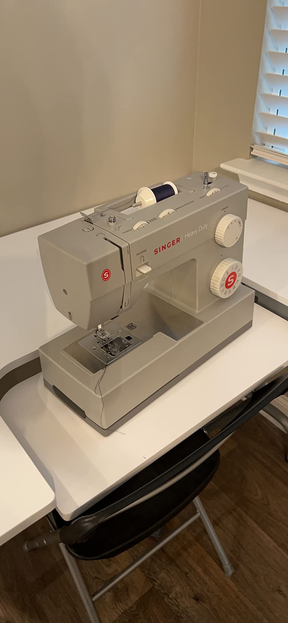 SINGER® Heavy Duty 4552™ Next Evolution Sewing Machine, Bonus Presser Feet customer photo 1
