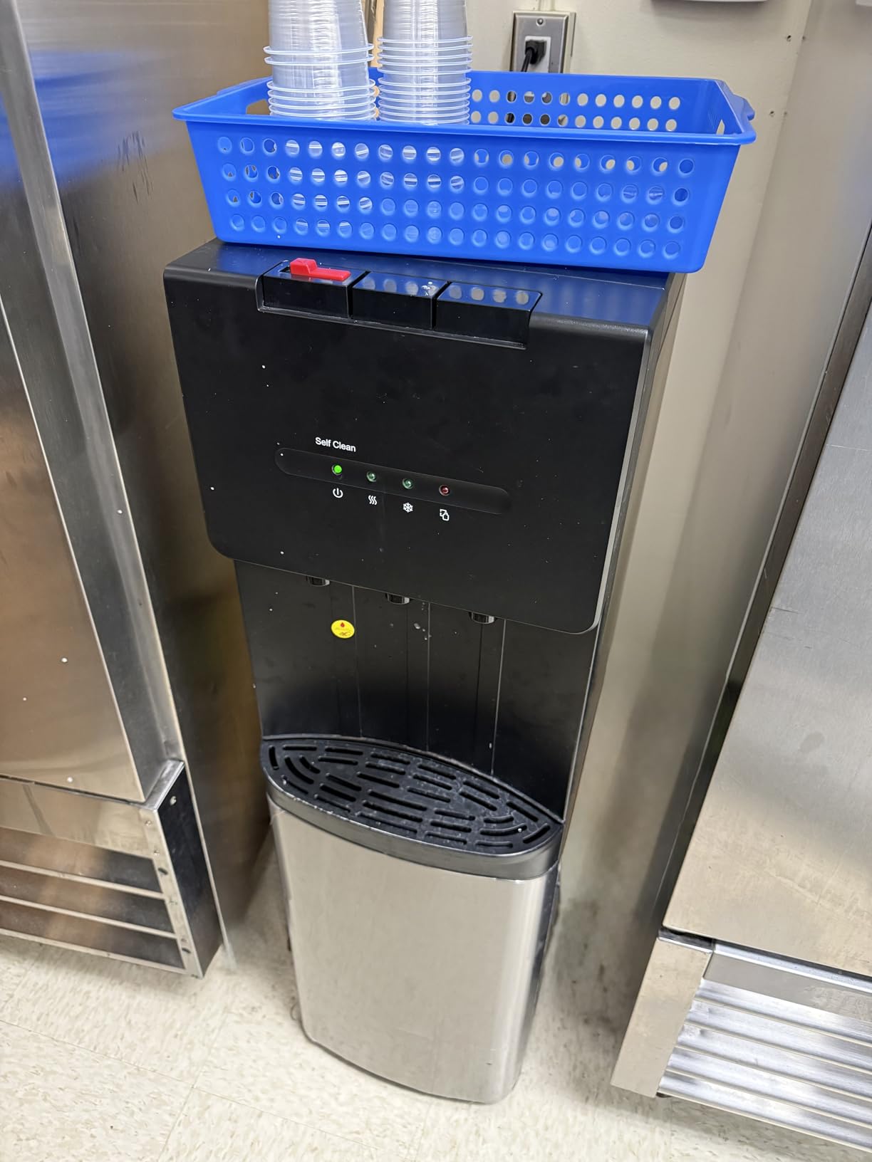 Euhomy Bottleless Water Cooler, NSF-Certified Dual Filters, 3 Temperatures, Bottleless Water Line Connection, UV Tank Light, Child Safety Lock, Filter Reminder customer photo 2