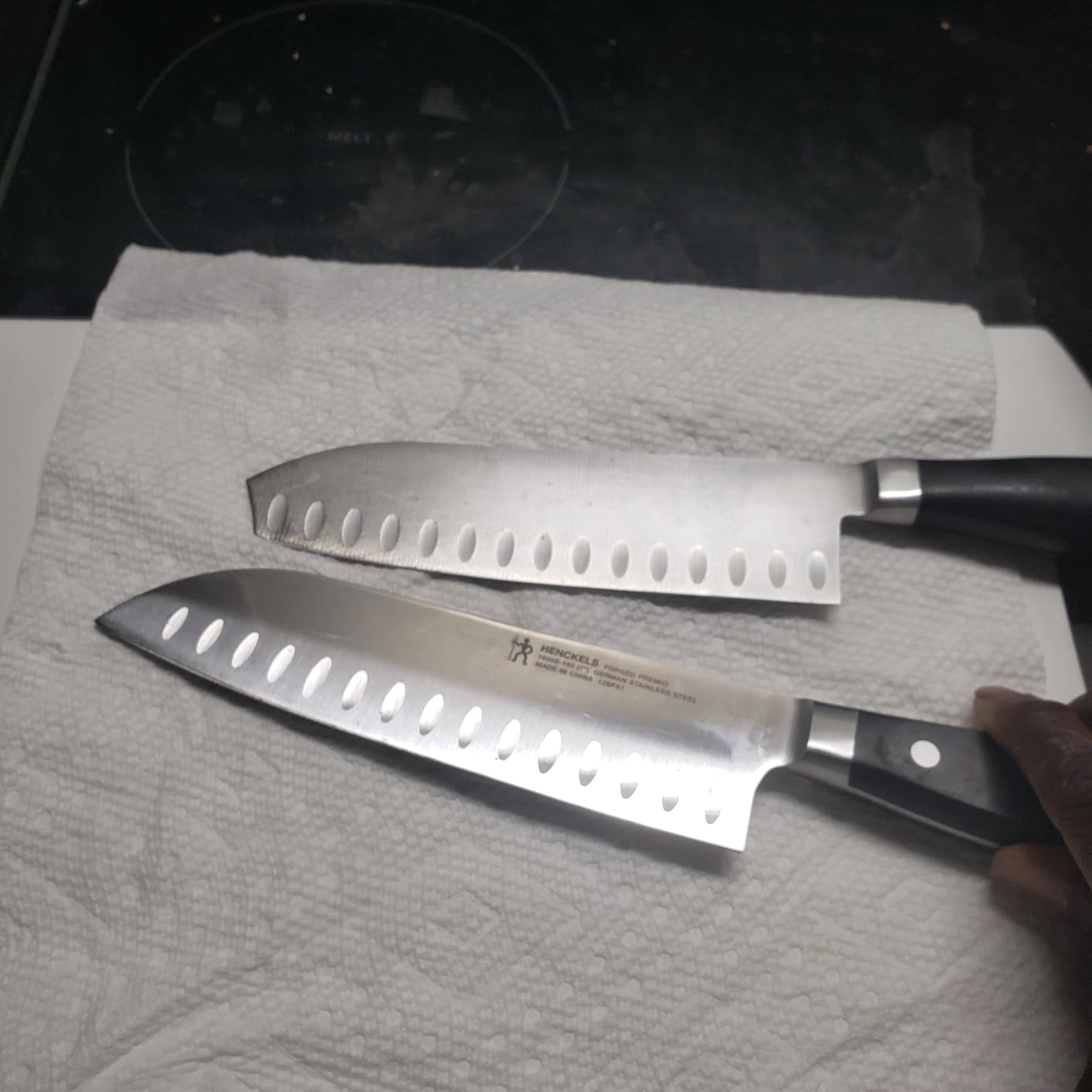 HENCKELS Classic Razor-Sharp Hollow Edge Santoku Knife 7 inch, German Engineered Informed by 100+ Years of Mastery customer photo 1