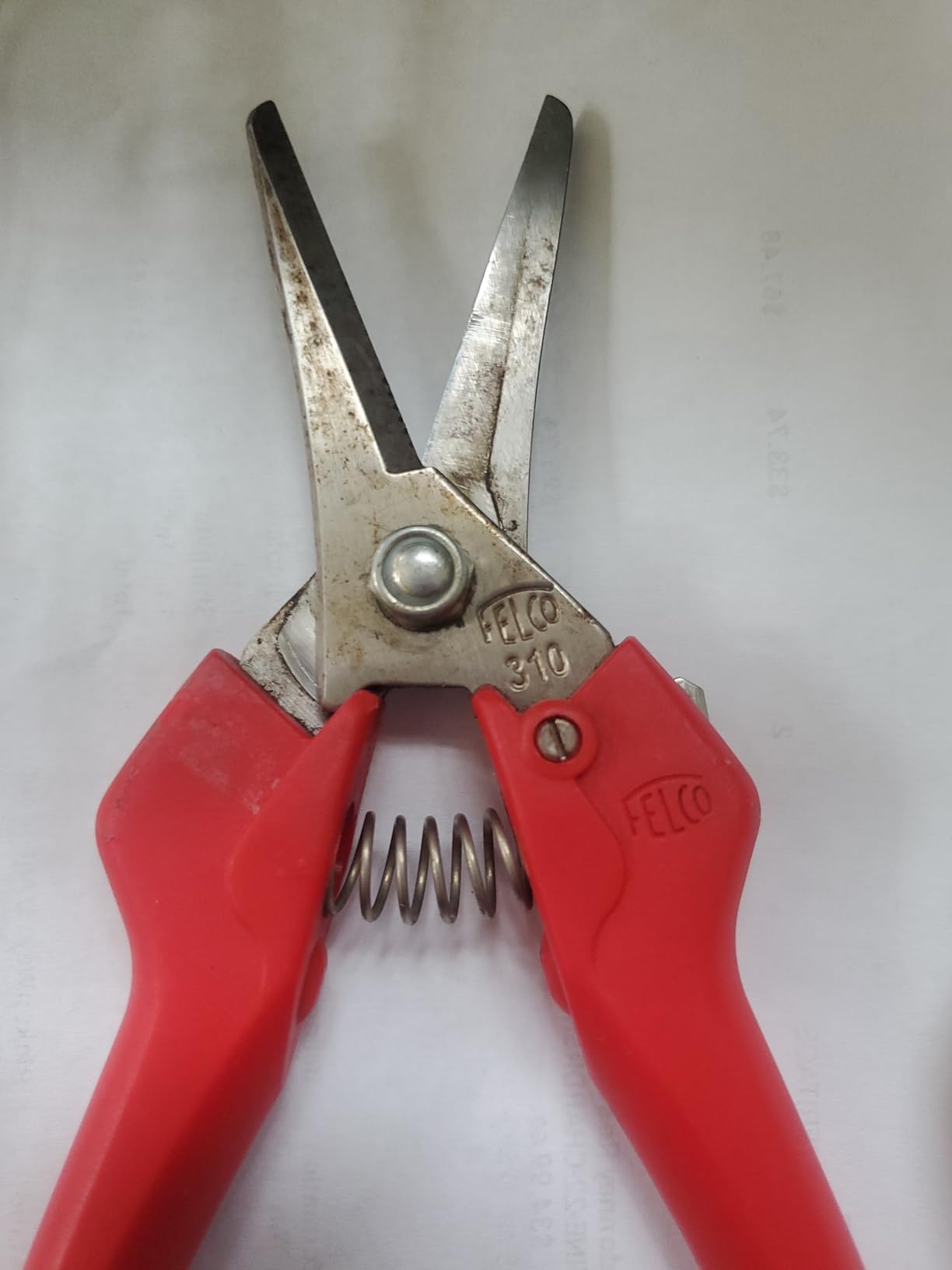 Felco F310 Pruning Snips – 7.3